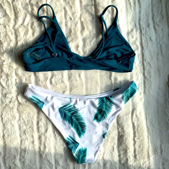 Never worn Turquoise ZAFUL Bikini - Picture 2 of 4